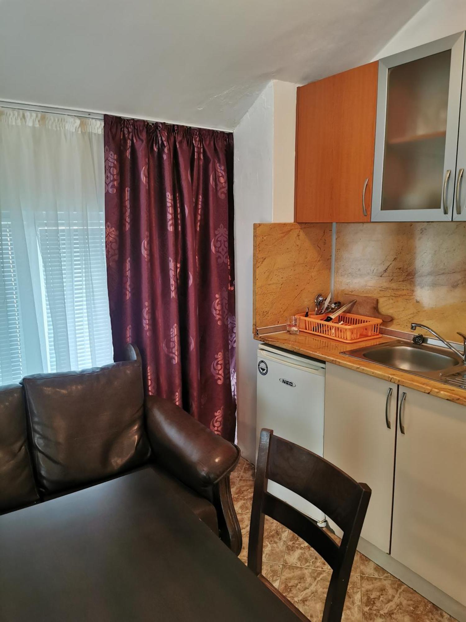 Jelezchevi Guest Rooms Primorsko Exteriér fotografie